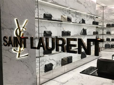 ysl store chicago